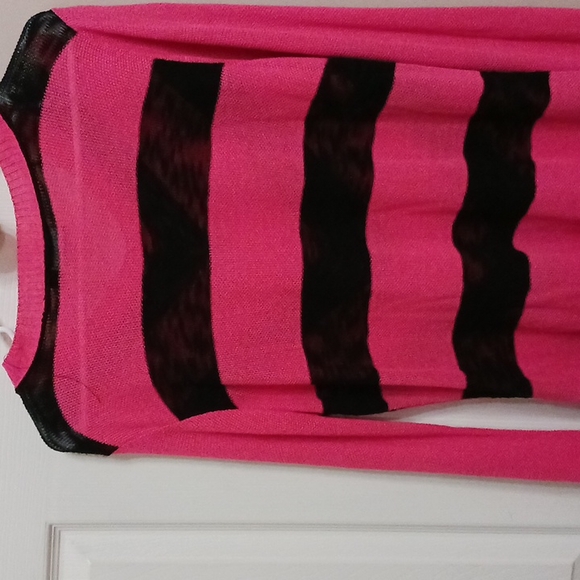 Women's XL Lightweight Pullover - Picture 4 of 4